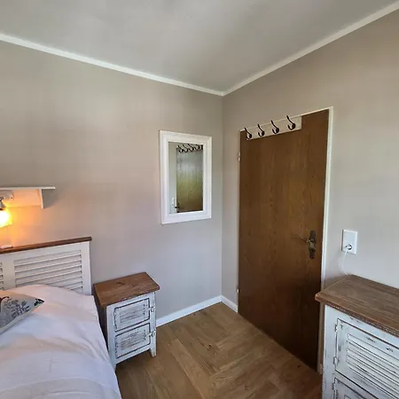 Mittelstraße 14 - Westhörn Apartment Wyk auf Föhr